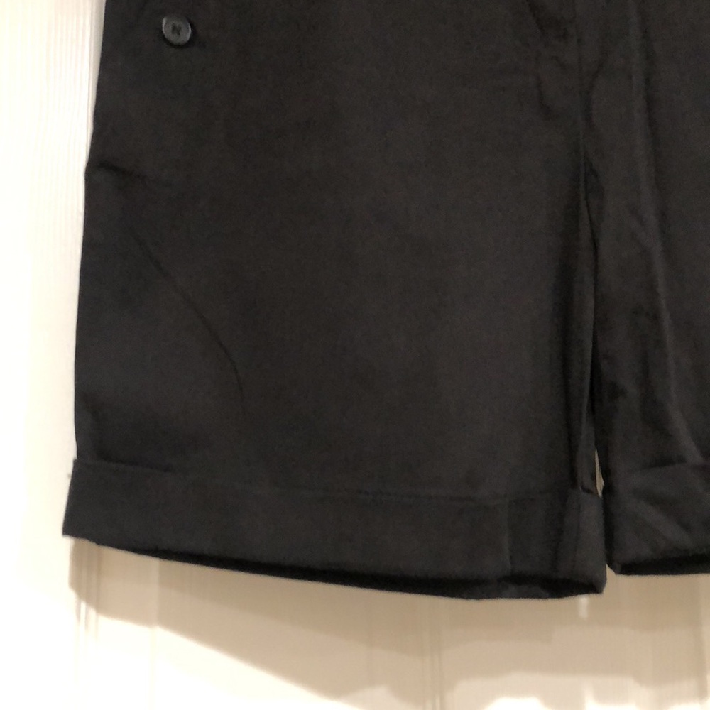 Sag Harbor Black Shorts - Picture 5 of 14